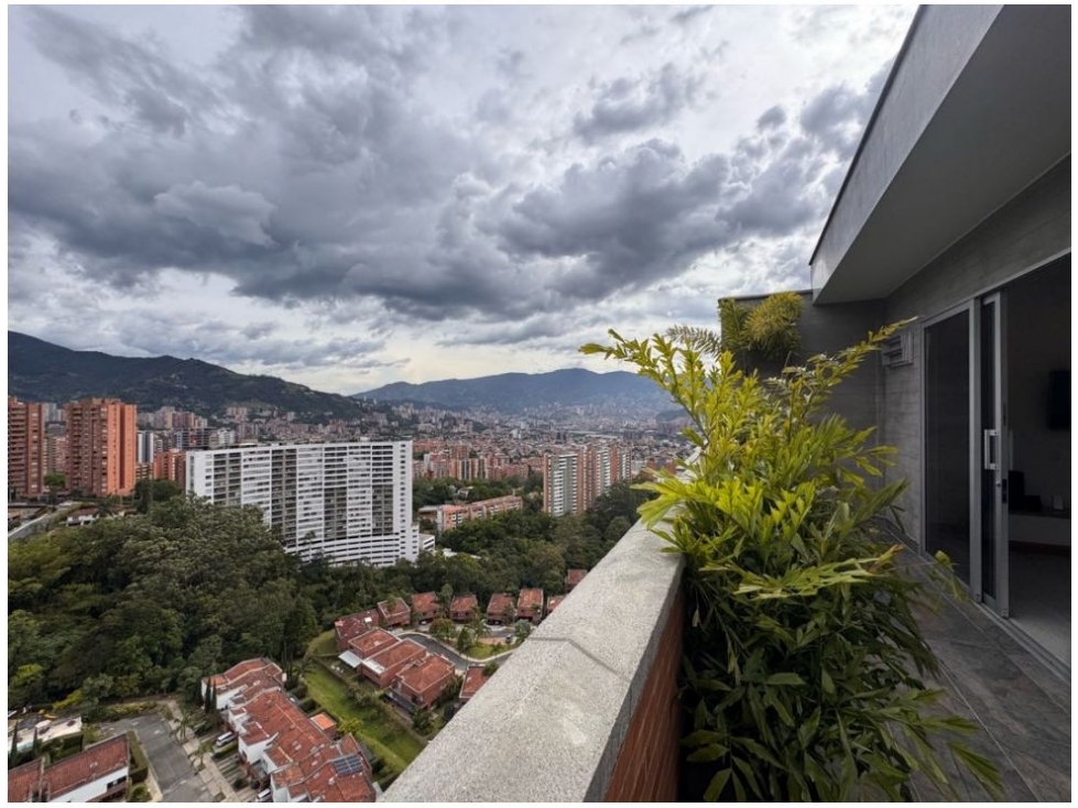 Apartamento en venta en Loma Benedictinos, Envigado · foto 15 de 24