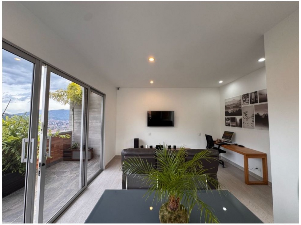 Apartamento en venta en Loma Benedictinos, Envigado · foto 16 de 24