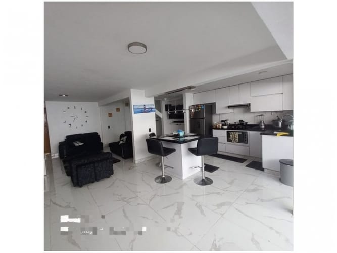 Casa de 4 alcobas en venta en Belén, Medellín, 114 m² · foto 2 de 6