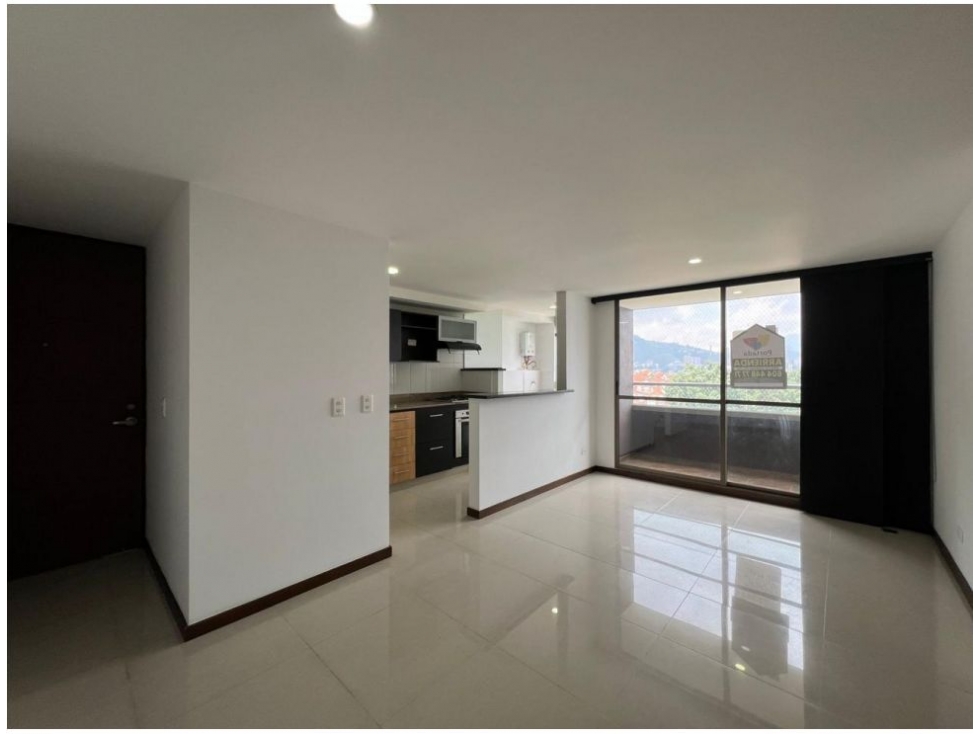 Apartamento en venta en La Abadia, Medellín · foto 5 de 7