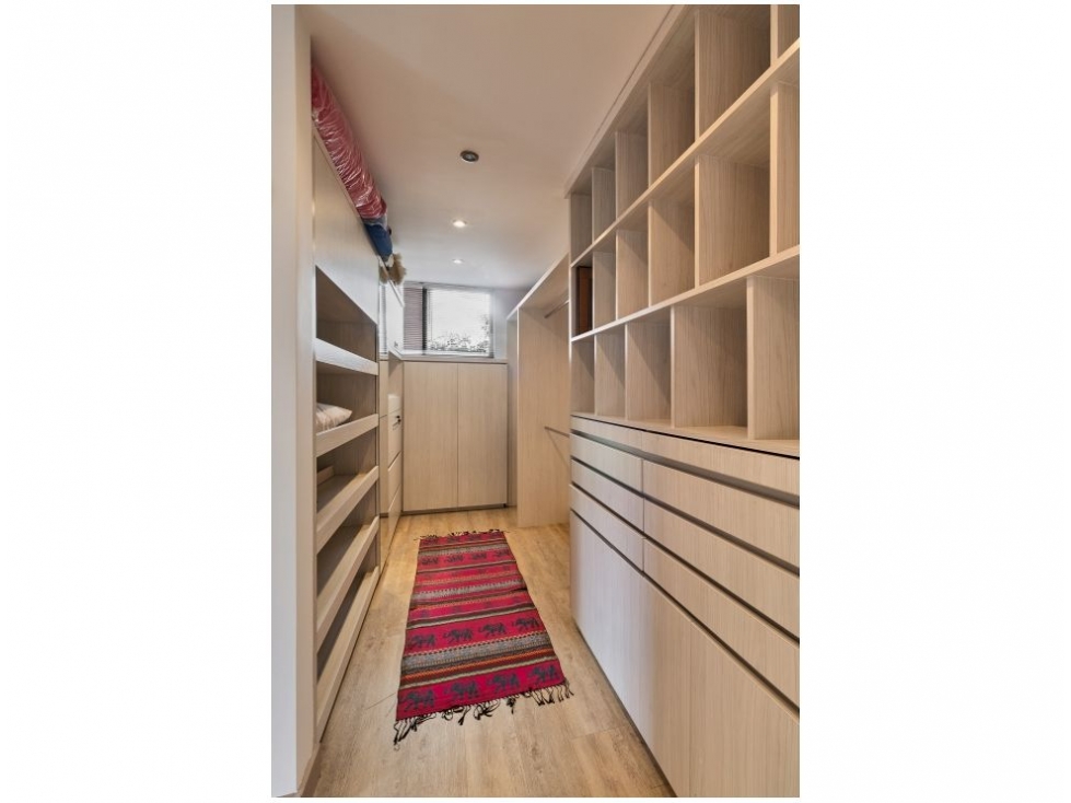 Apartamento en venta en El Poblado, Medellín · foto 5 de 15