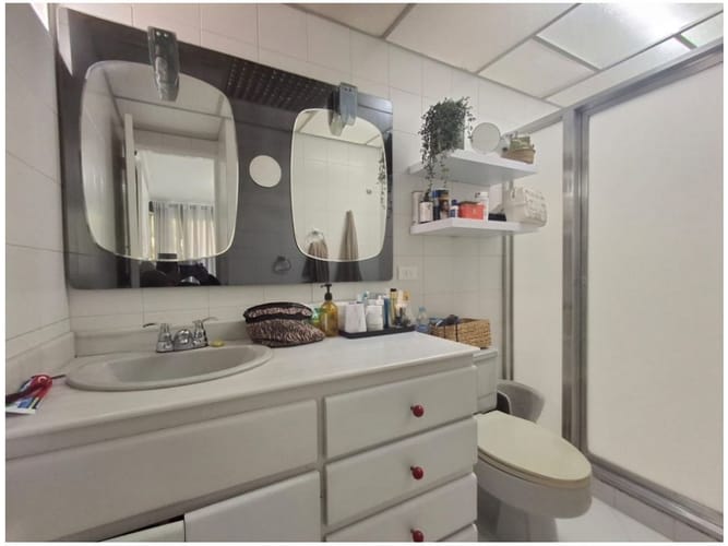 Apartamento de 3 alcobas en venta en El Velodromo, Medellín, 115 m² · foto 12 de 14