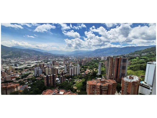 Apartamento de 2 alcobas en venta en Las Lomitas, Sabaneta, 74 m² · foto 4 de 22
