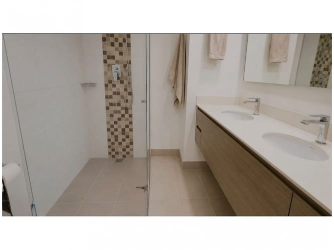Apartamento en venta en El Poblado, Medellín · foto 7 de 9
