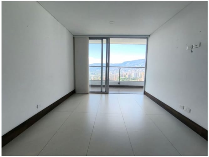 Apartamento de 2 alcobas en venta en Las Lomitas, Sabaneta, 74 m² · foto 8 de 22