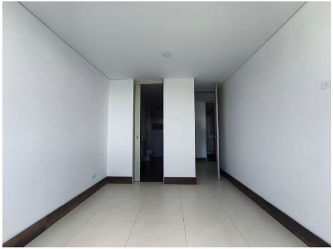 Apartamento de 2 alcobas en venta en Las Lomitas, Sabaneta, 74 m² · foto 10 de 22