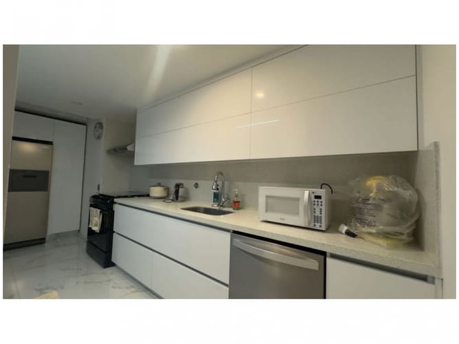 Apartamento en venta en El Dorado, Envigado · foto 7 de 16