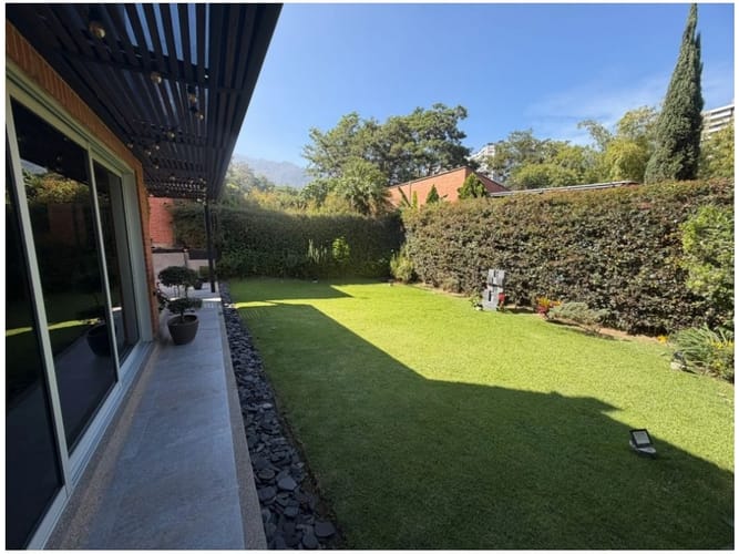 Casa en venta en Loma Benedictinos, Envigado · foto 6 de 19