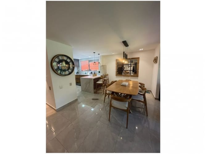 Casa en venta en Loma Benedictinos, Envigado · foto 8 de 19
