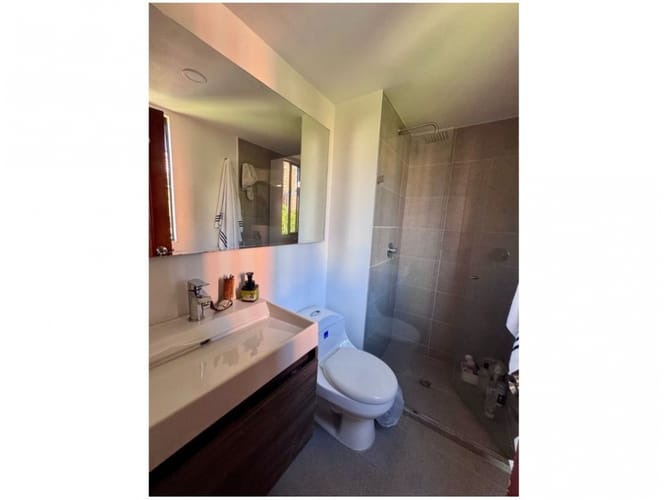 Apartamento de 3 alcobas en venta en El Poblado, Medellín, 149 m² · foto 20 de 24