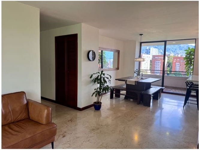 Apartamento de 3 alcobas en venta en El Poblado, Medellín, 149 m² · foto 23 de 24