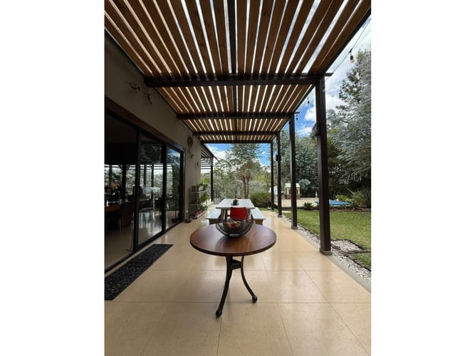 Casa de 4 alcobas en venta en Cabeceras De Llanogrande, Rionegro, 350 m² · foto 22 de 23