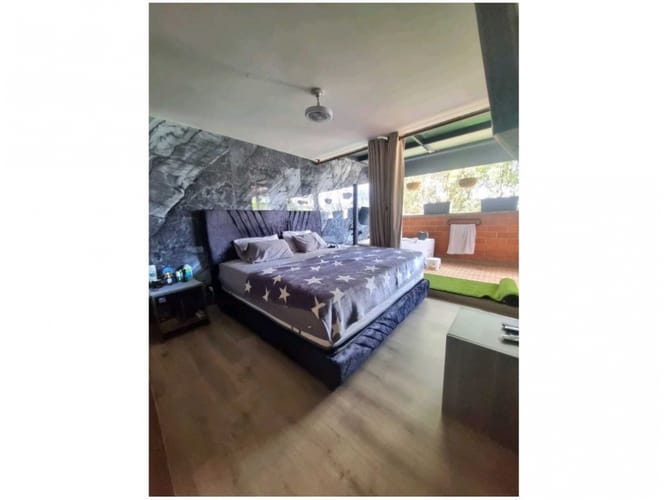 Apartamento de 3 alcobas en venta en Asdesillas, Sabaneta, 140 m² · foto 2 de 13