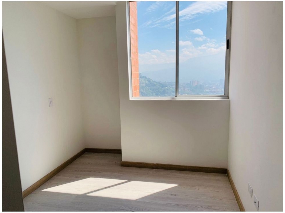 Apartamento en venta en Suramérica, Itagüí · foto 4 de 14