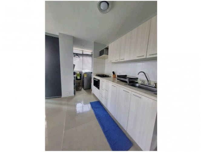 Apartamento de 3 alcobas en venta en Asdesillas, Sabaneta, 140 m² · foto 4 de 13