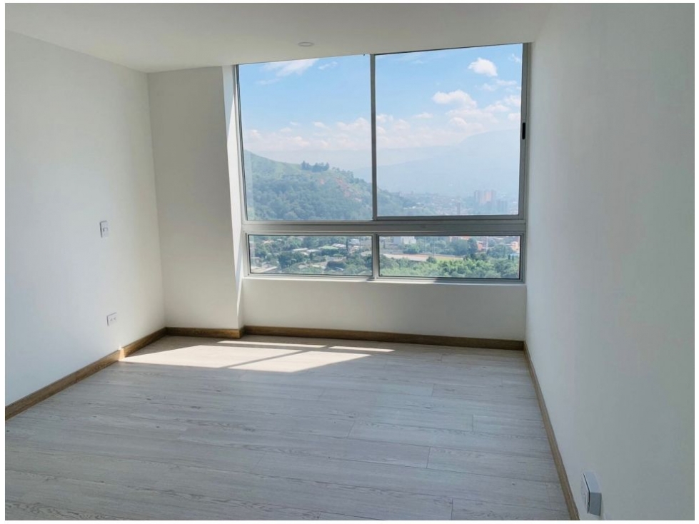 Apartamento en venta en Suramérica, Itagüí · foto 7 de 14