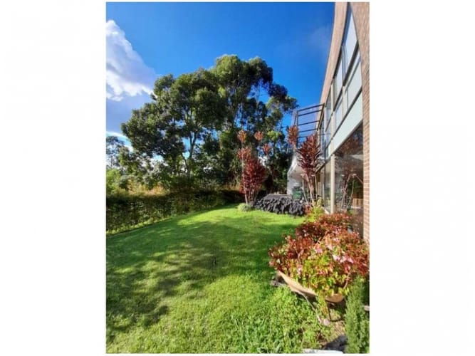 Casa de 5 alcobas en venta en Escobero, Envigado, 430 m² · foto 8 de 24