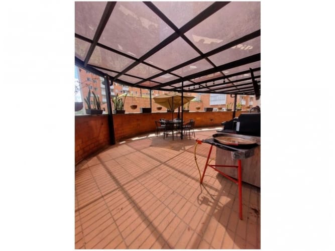 Apartamento de 3 alcobas en venta en Asdesillas, Sabaneta, 140 m² · foto 10 de 13