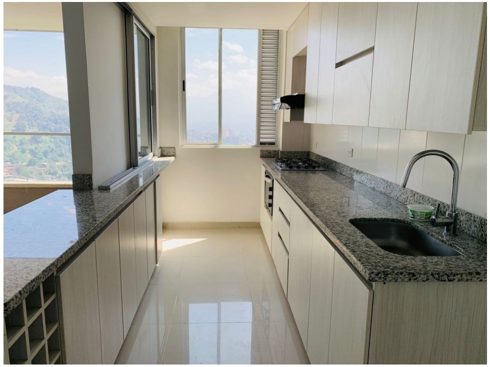 Apartamento en venta en Suramérica, Itagüí · foto 12 de 14