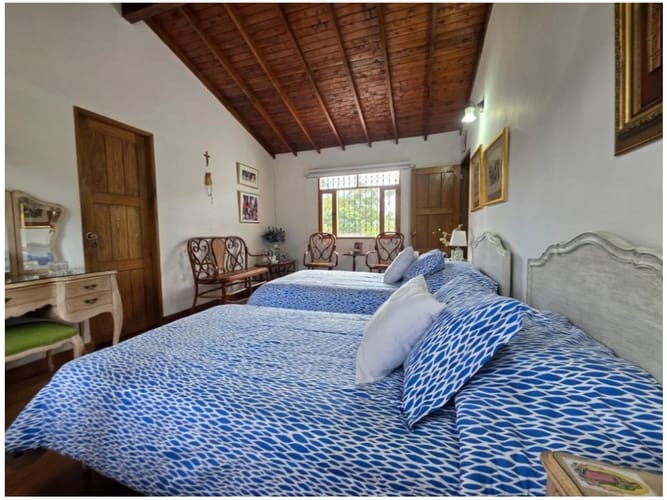 Casa de 5 alcobas en venta en La Ceja, 325 m² · foto 22 de 24