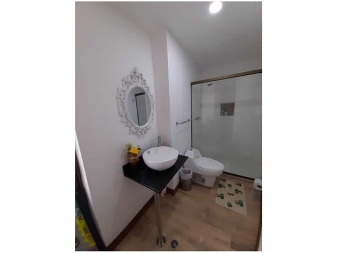 Casa de 5 alcobas en venta en Escobero, Envigado, 430 m² · foto 18 de 24