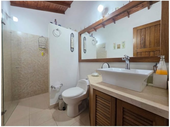 Casa de 5 alcobas en venta en La Ceja, 325 m² · foto 24 de 24
