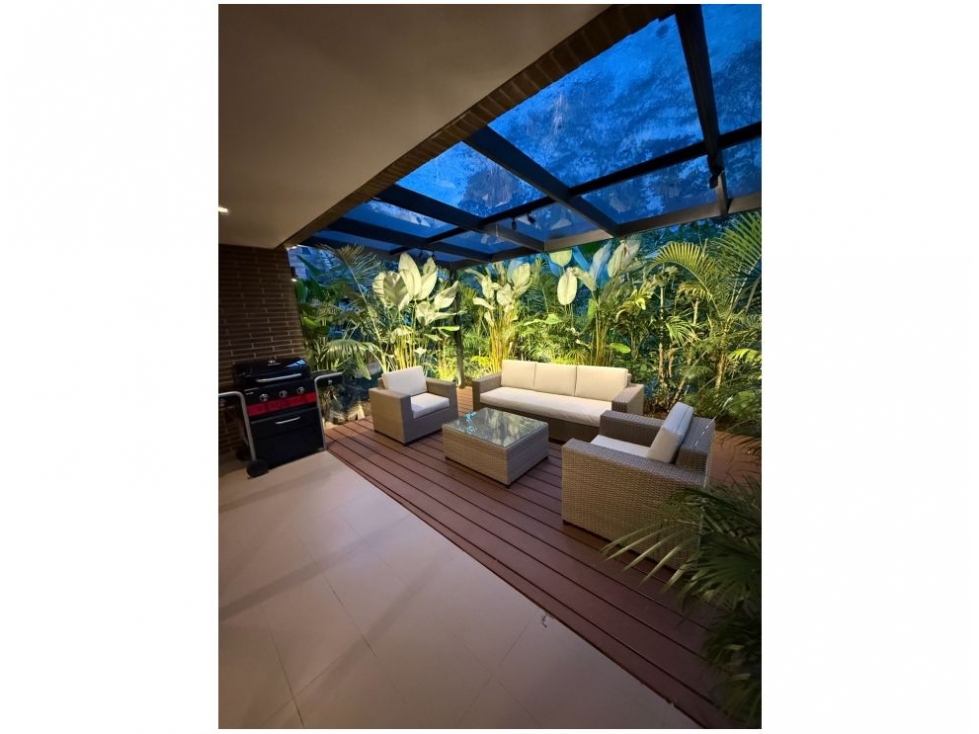Apartamento en venta en El Poblado, Medellín · foto 17 de 19