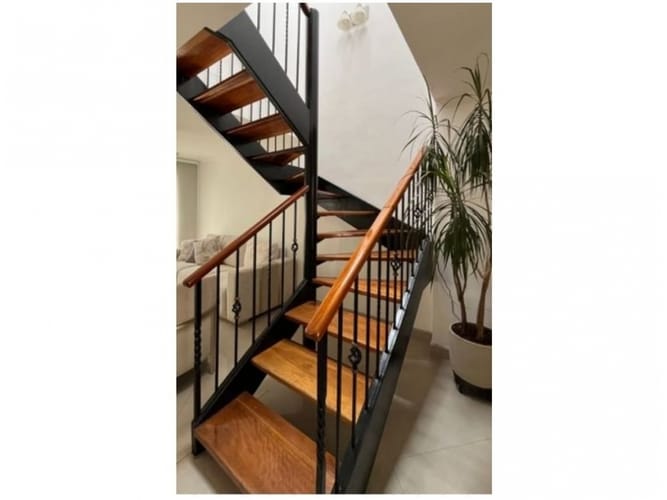 Casa de 4 alcobas en venta en Camino Verde, Envigado, 157 m² · foto 6 de 12