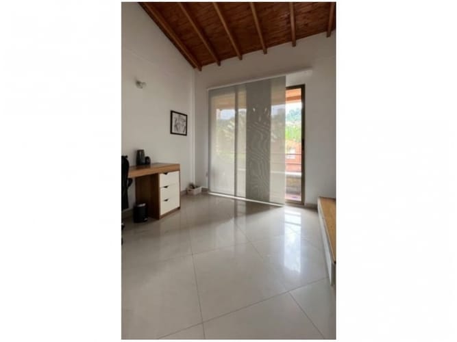 Casa de 4 alcobas en venta en Camino Verde, Envigado, 157 m² · foto 7 de 12