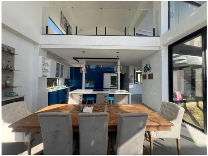 Casa de 4 alcobas en venta en Las Palmas, Envigado, 450 m² · foto 3 de 15