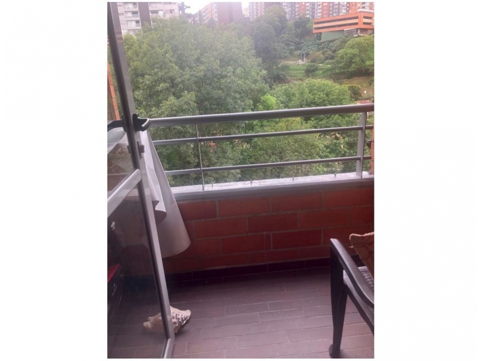 Apartamento en venta en La Cuenca, Envigado · foto 8 de 9