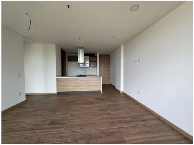 Apartamento de 2 alcobas en venta en Escobero, Envigado, 78 m² · foto 3 de 23