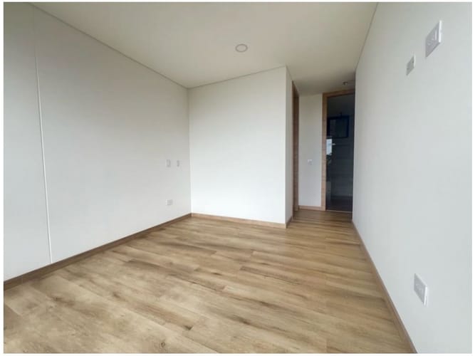 Apartamento de 2 alcobas en venta en Escobero, Envigado, 78 m² · foto 7 de 23