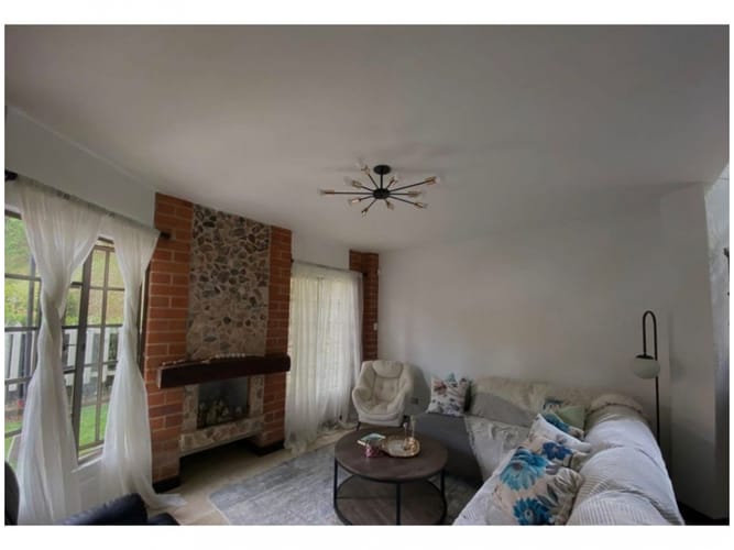 Casa de 4 alcobas en venta en El Carmelo Ii, Sabaneta, 296 m² · foto 14 de 18