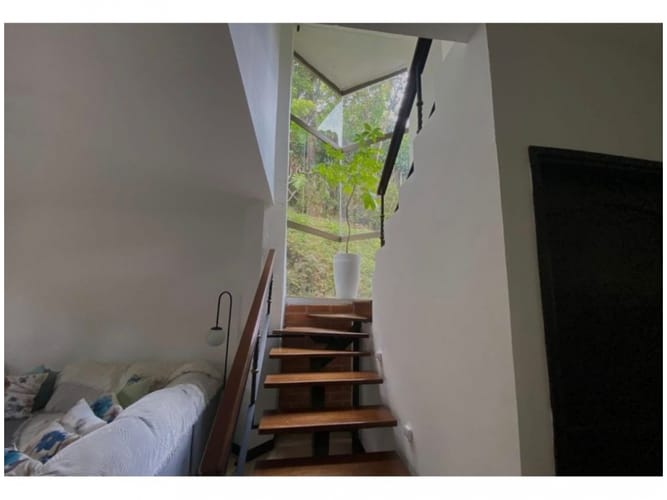 Casa de 4 alcobas en venta en El Carmelo Ii, Sabaneta, 296 m² · foto 15 de 18