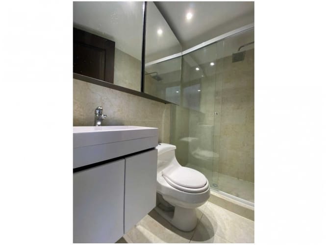 Apartamento de 3 alcobas en venta en El Poblado, Medellín, 132 m² · foto 12 de 20