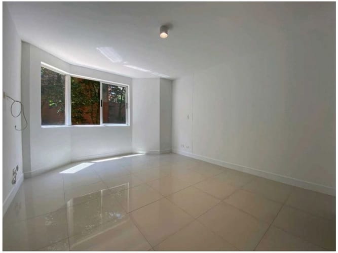 Apartamento de 3 alcobas en venta en El Poblado, Medellín, 132 m² · foto 13 de 20