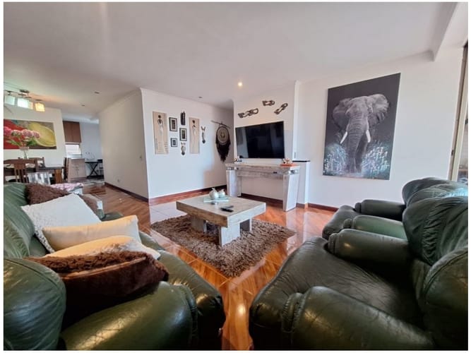Apartamento de 3 alcobas en venta en El Poblado, Medellín, 134 m² · foto 9 de 24