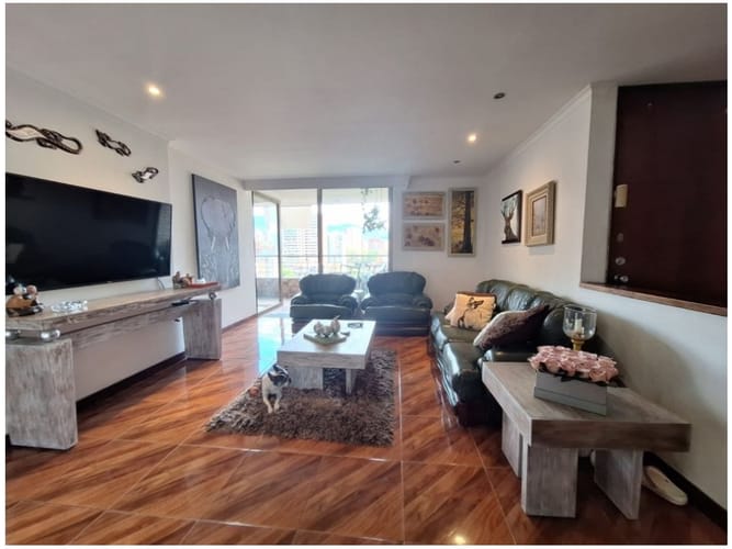 Apartamento de 3 alcobas en venta en El Poblado, Medellín, 134 m² · foto 10 de 24