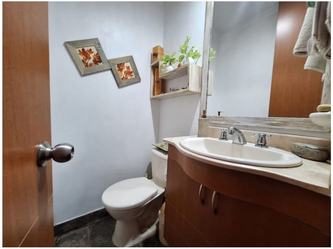 Apartamento de 3 alcobas en venta en El Poblado, Medellín, 134 m² · foto 11 de 24