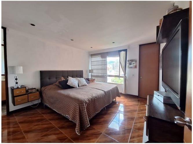 Apartamento de 3 alcobas en venta en El Poblado, Medellín, 134 m² · foto 20 de 24