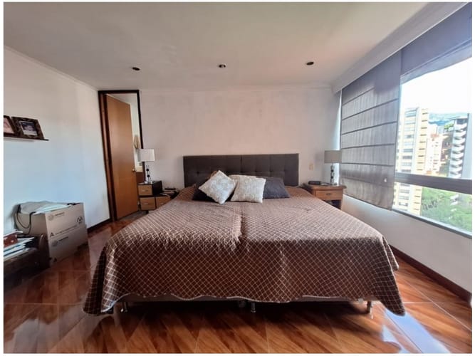 Apartamento de 3 alcobas en venta en El Poblado, Medellín, 134 m² · foto 21 de 24