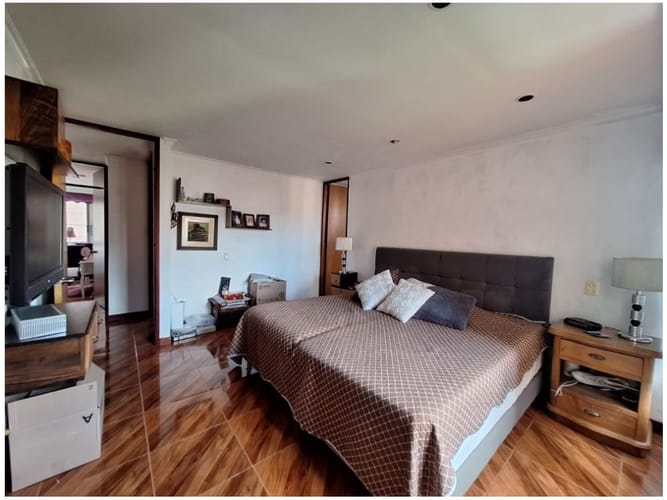 Apartamento de 3 alcobas en venta en El Poblado, Medellín, 134 m² · foto 22 de 24