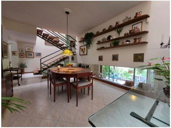Casa de 3 alcobas en venta en El Poblado, Medellín, 246 m² · foto 14 de 24