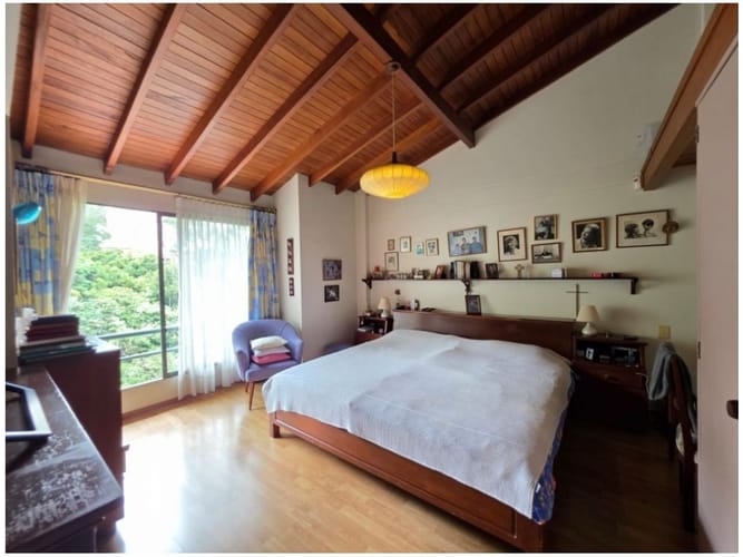 Casa de 3 alcobas en venta en El Poblado, Medellín, 246 m² · foto 19 de 24
