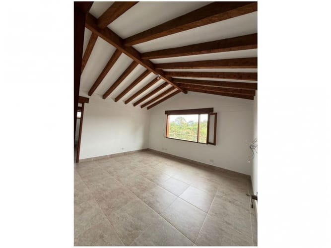 Casa de 3 alcobas en venta en Quirama, Rionegro · foto 10 de 11