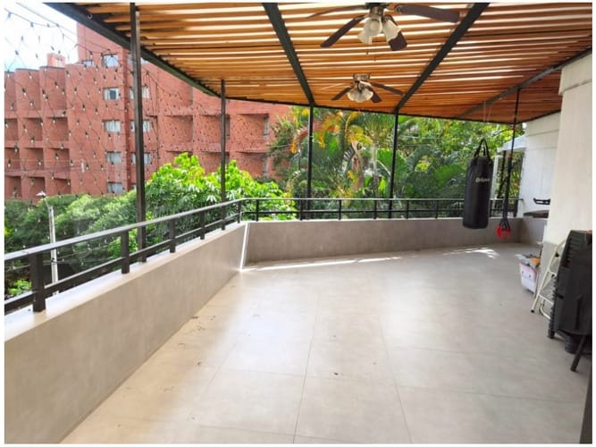 Apartamento en venta en El Poblado, Medellín · foto 10 de 24