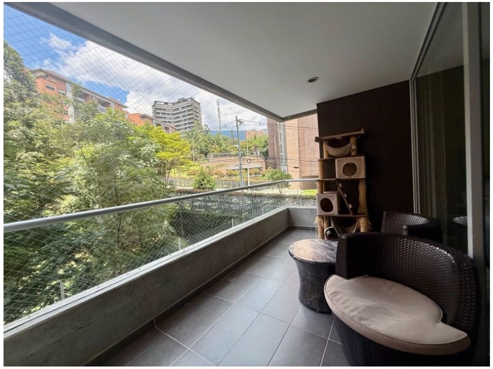 Apartamento en venta en Loma Benedictinos, Envigado · foto 5 de 24