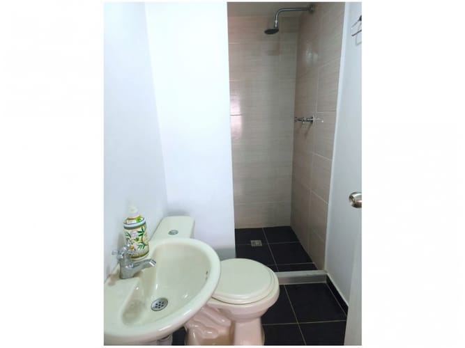 Apartamento en venta en El Poblado, Medellín · foto 14 de 24