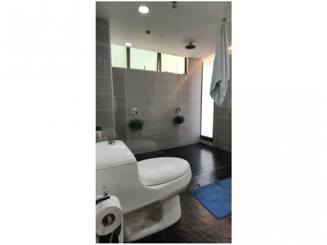 Casa de 3 alcobas en venta en Las Antillas, Envigado, 250 m² · foto 9 de 24